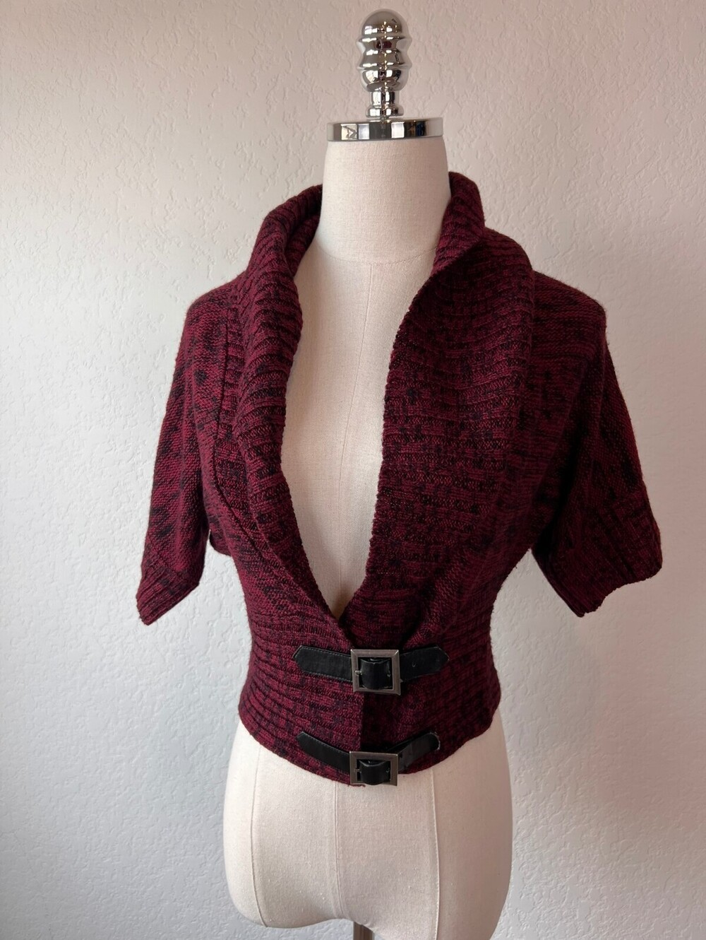 Vintage Y2K Burgundy Short Sleeve Cardigan Sweater Buckle size Medium Goth